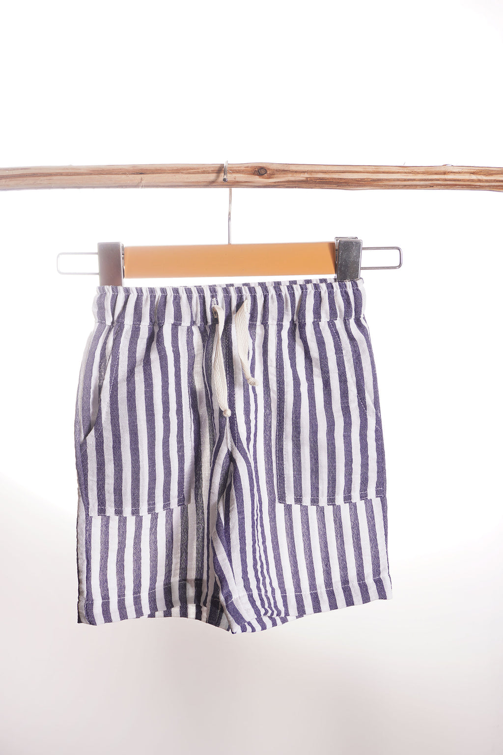 THIN STRIPES