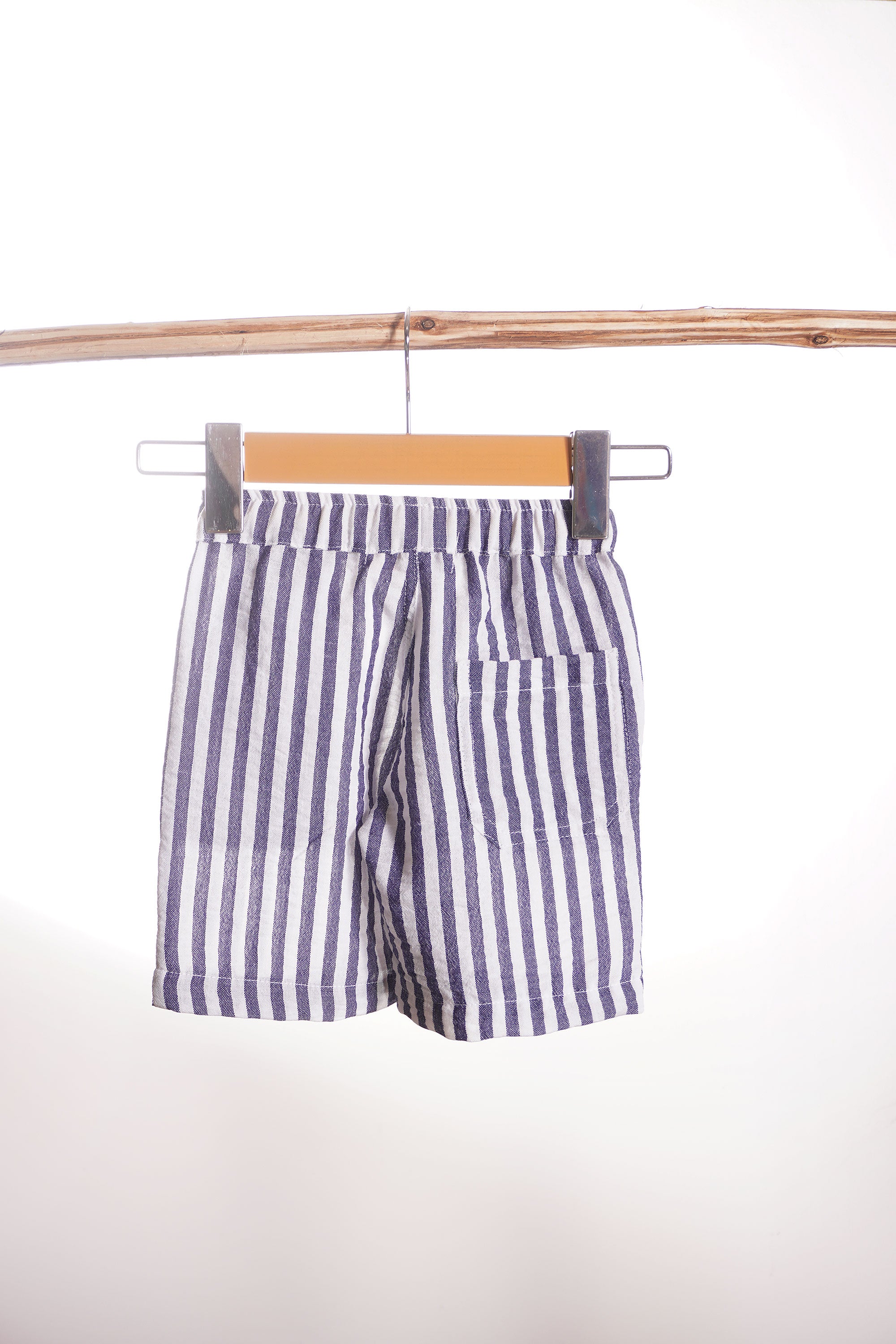 THIN STRIPES