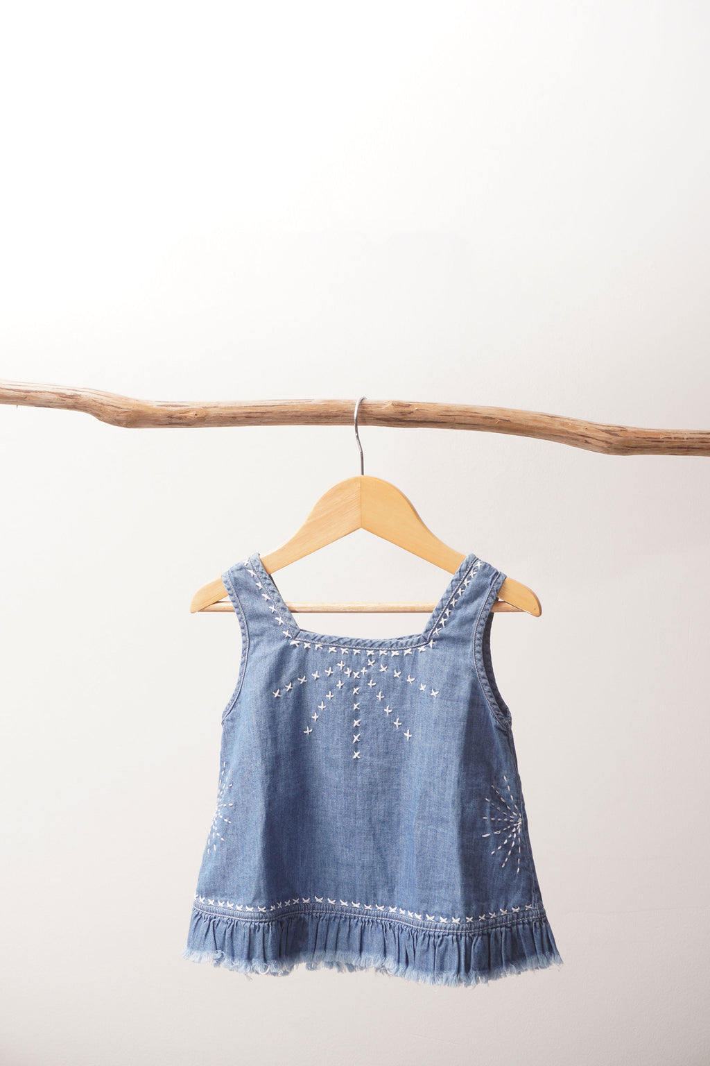 Blue lilly top