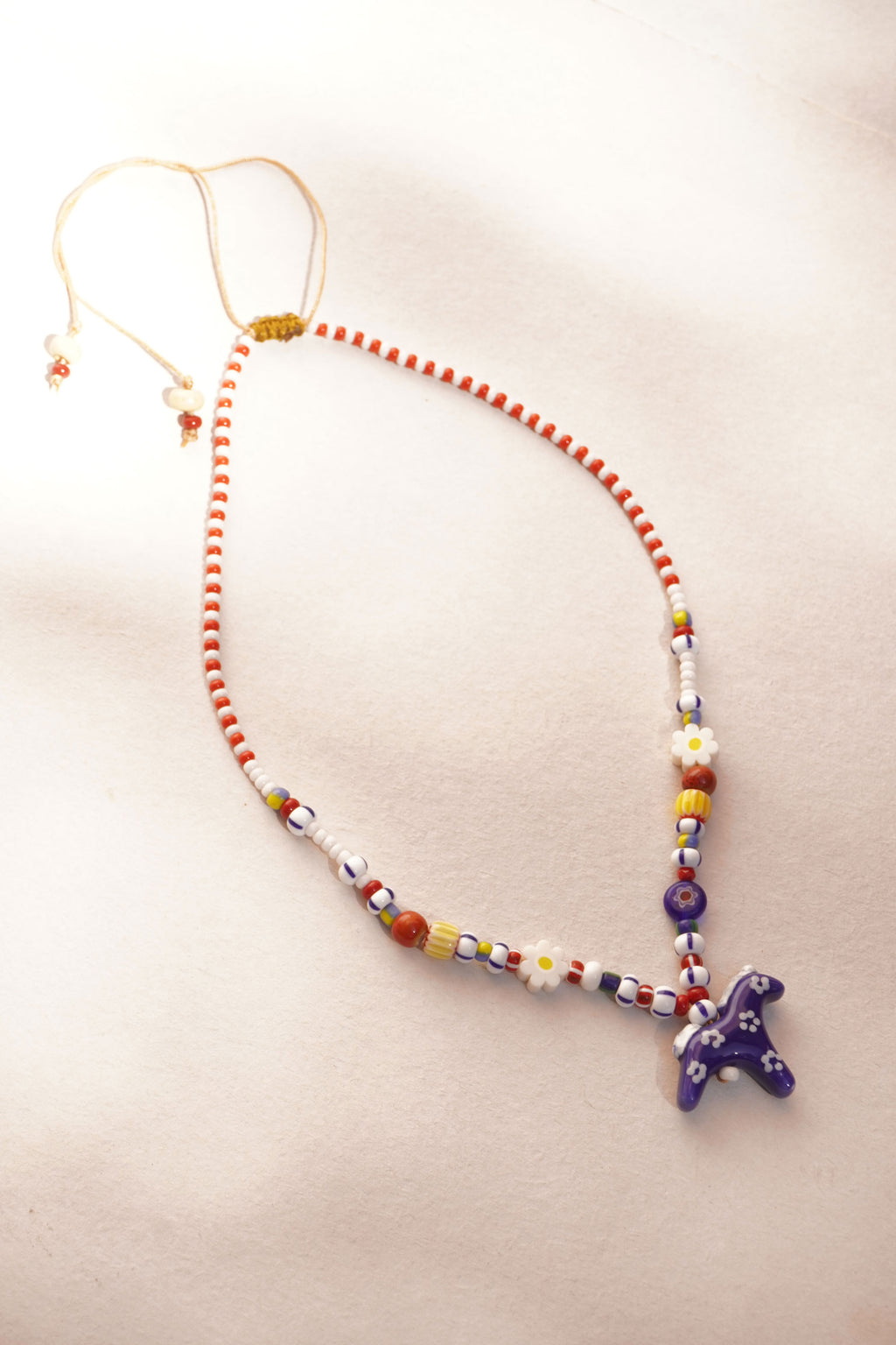 Collar artesanal Blue horse