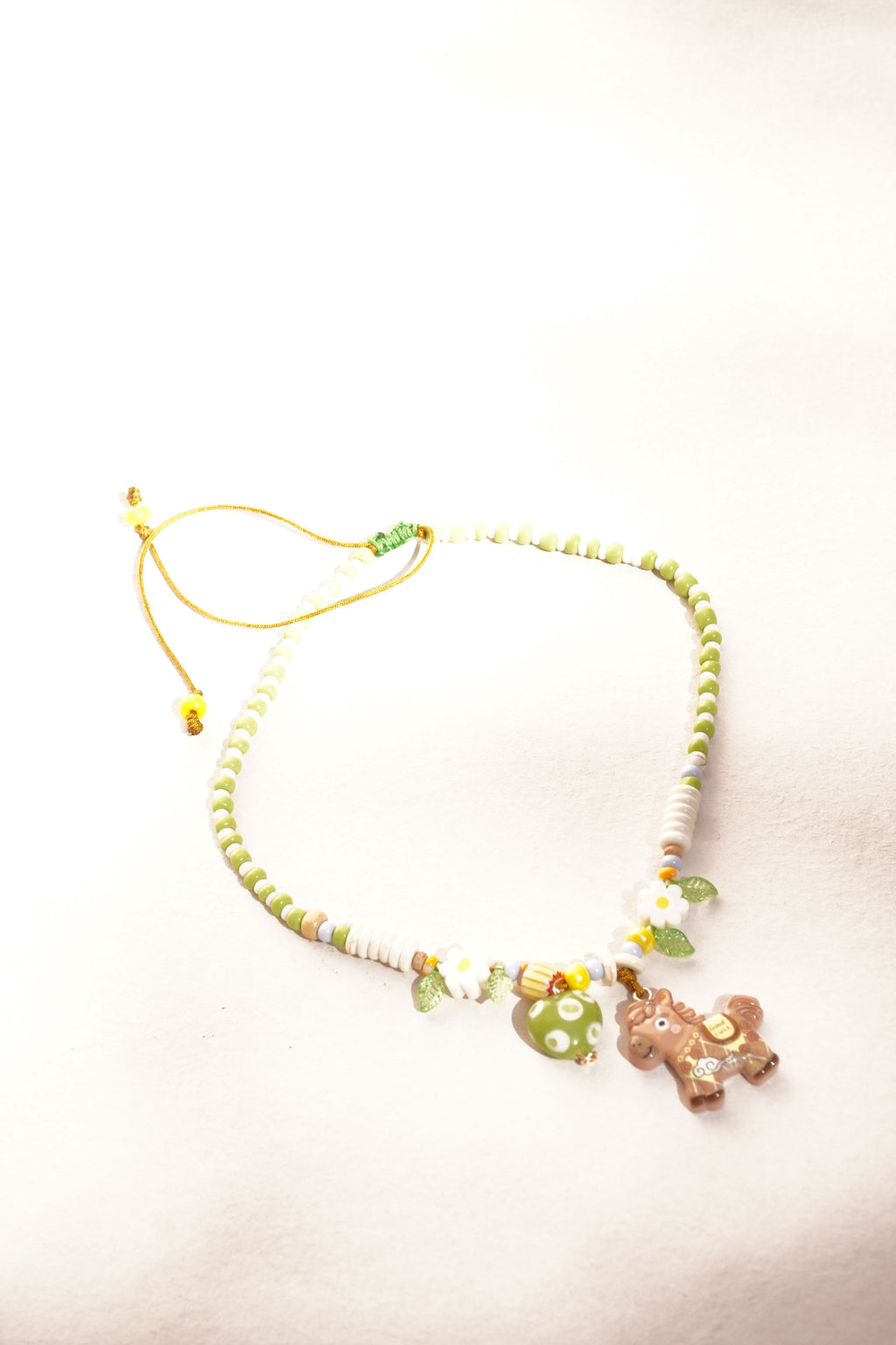 Collar infantil Sweet Horse hecho a mano