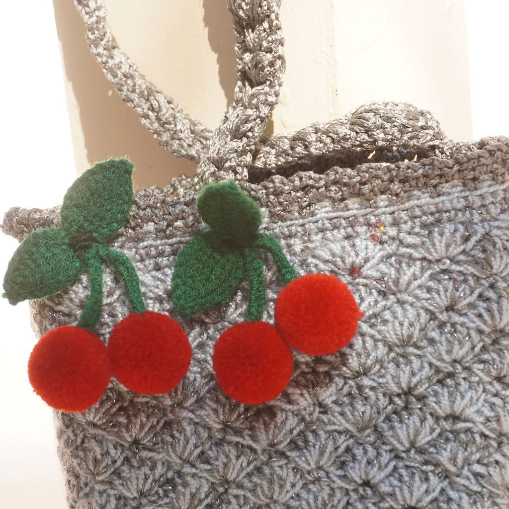 Bolso de crochet Gris Cerezas hecho a mano